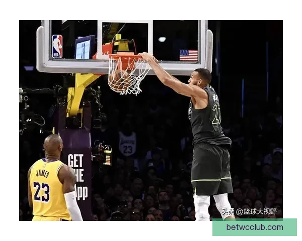 加内特：坎宁安布朗应入最佳一阵 东契奇防守不足未能入选